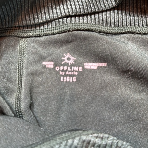 ❤️3/$30 Offline by Aerie Ribbed HiRise Leggings - Picture 9 of 9